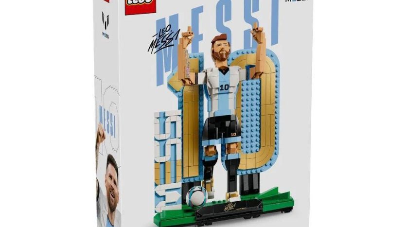 LEGO 43015 Lionel Messi – Football Legend (958 PCS, Ages 12+) – Brand New Sealed