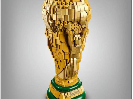 LEGO 43020 FIFA World Cup Official Trophy (2,842 PCS, Ages 12+) – Brand New Sealed