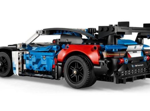 LEGO 42226 BMW M4 GT3 EVO Race Car – 747 Pieces, 11+ | Brand New Sealed