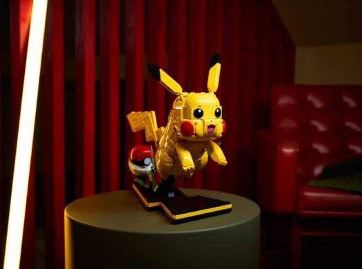 LEGO 72152 Pikachu and Poké Ball – 2,050 Pieces, 18+ | Brand New Sealed
